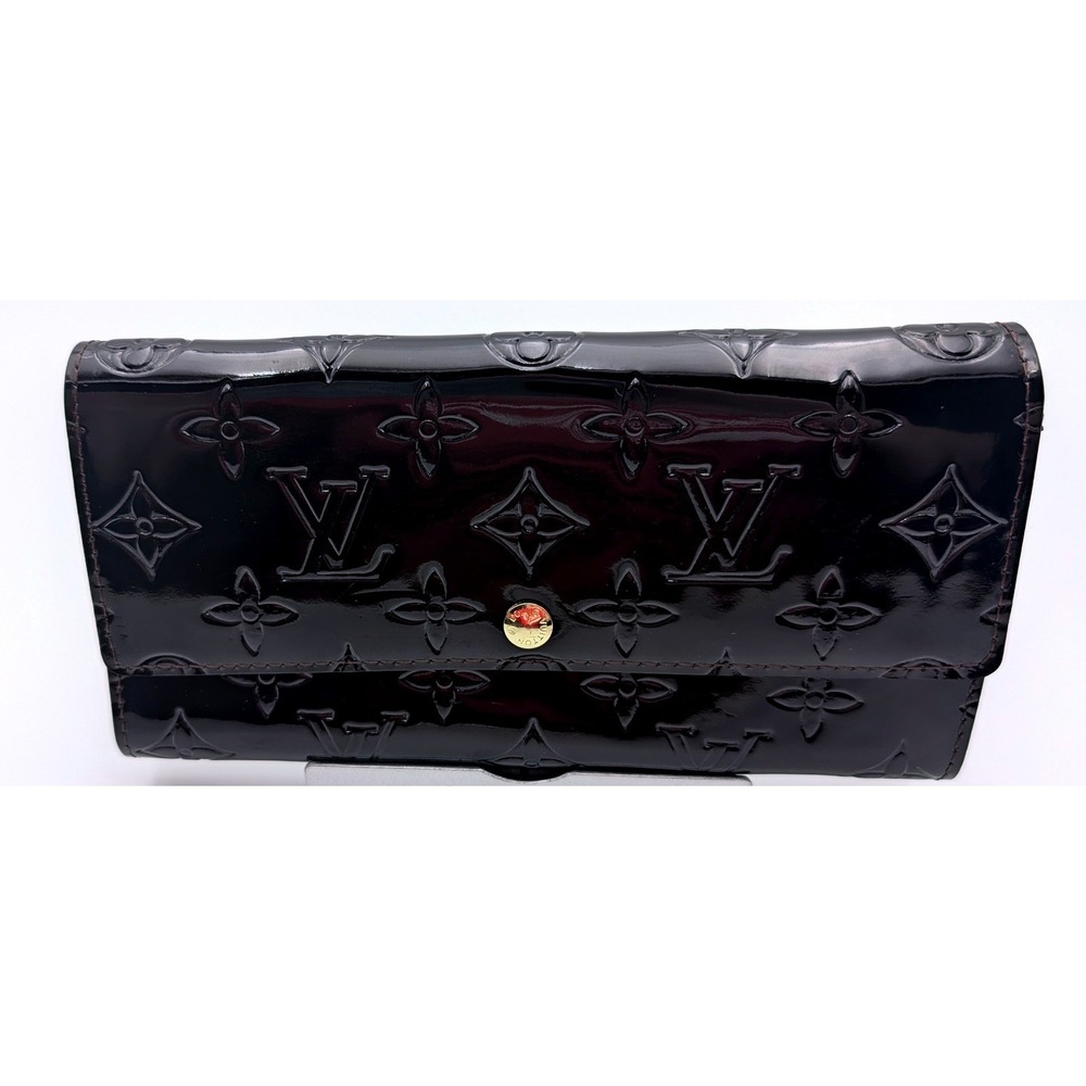Louis Vuitton Monogram Vernis Sarah Wallet Amarante Patent Leather Long Wallet